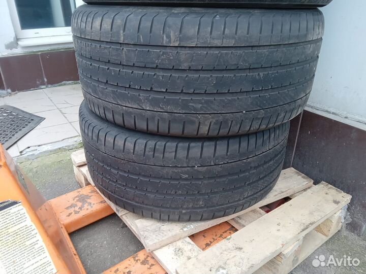 Pirelli P Zero 275/35 R20 102Y