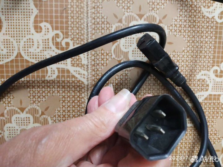 Сетевой кабель