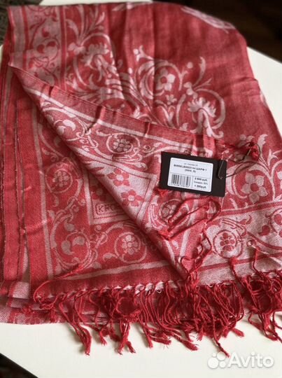 Шарфы и палантины