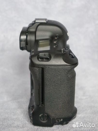 Canon EOS 1D Mark III body