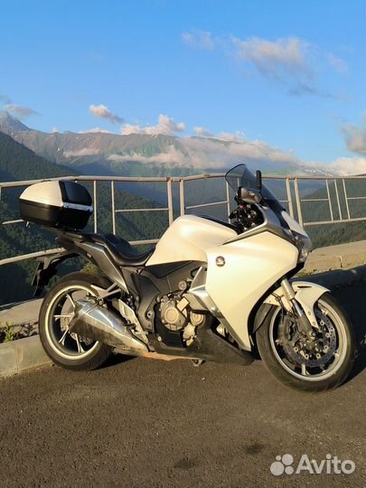 Honda vfr1200fd