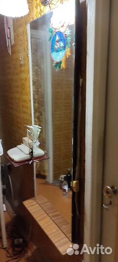 Зеркало настенное бу