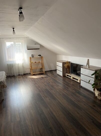 Коттедж 115 м² на участке 1,6 сот.