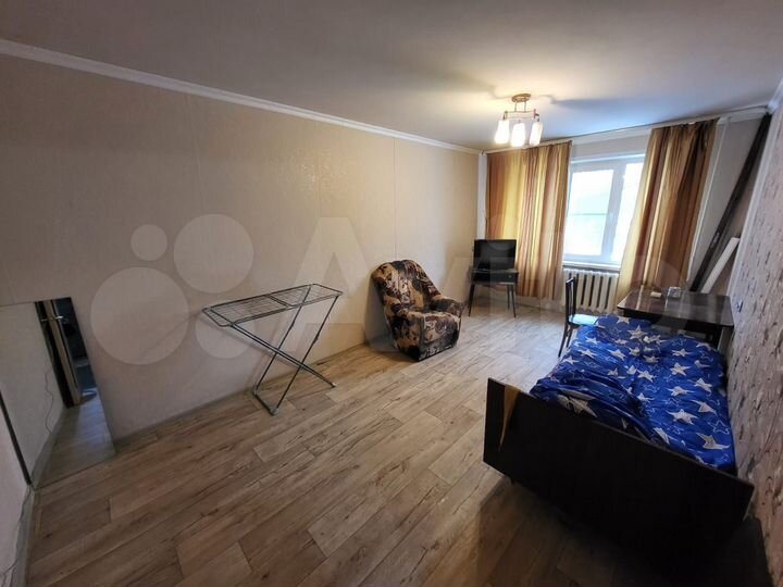 2-к. квартира, 50 м², 2/5 эт.