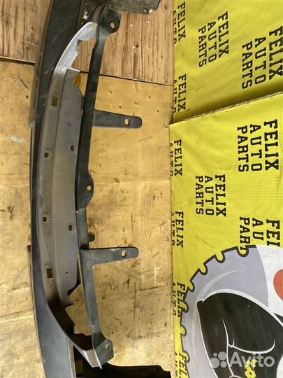 Бампер передний Nissan Sunny fb15 1998-2005