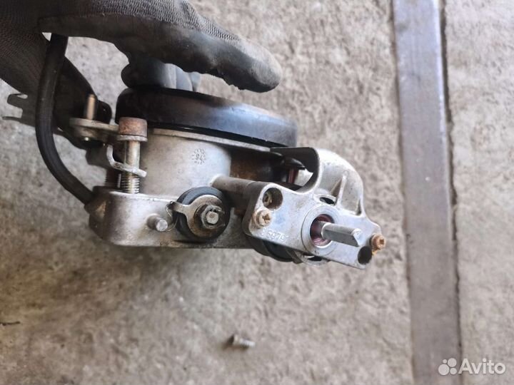 Дроссельная заслонка audi 2.6abc