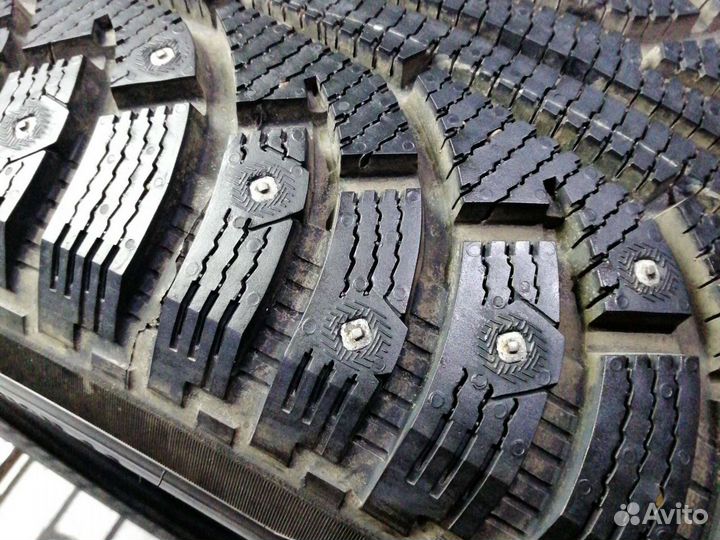 Nokian Tyres Hakkapeliitta 5 SUV 255/50 R19 107T