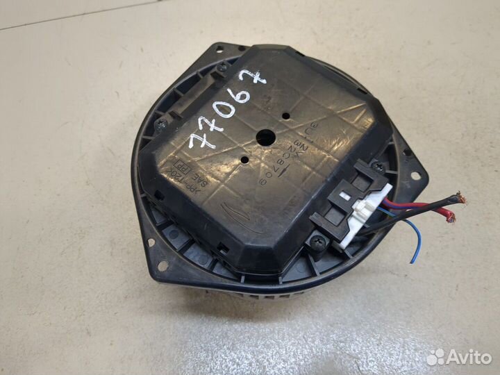 Двигатель отопителя Nissan Elgrand, 2008