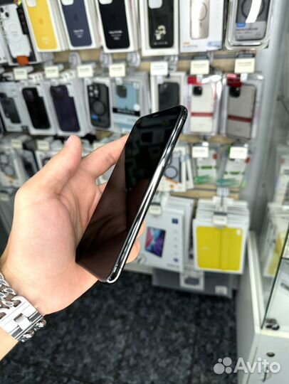 iPhone 11 Pro, 64 ГБ