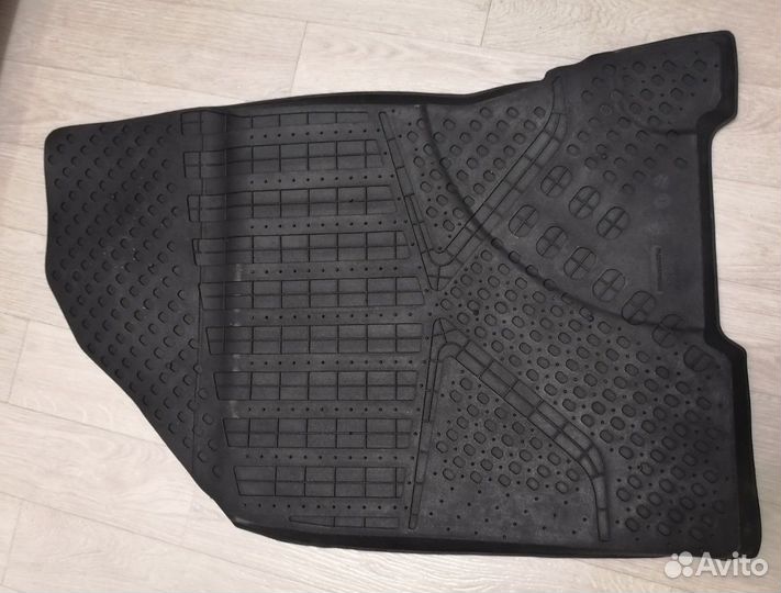 Коврики литьевые на LADA Vesta