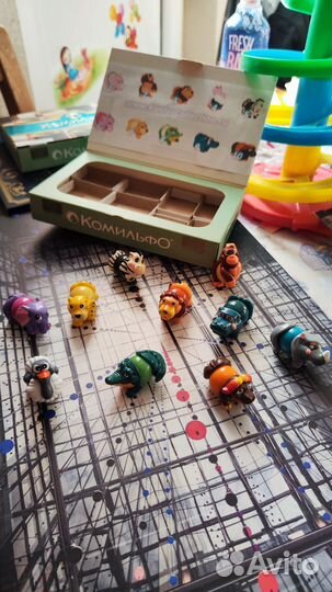 Киндеры. Коллекции 90-х одним лотом