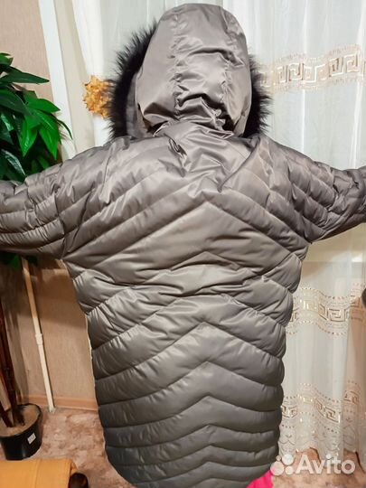 Пуховик женский 50 52