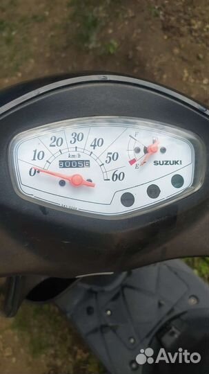 Suzuki address v50