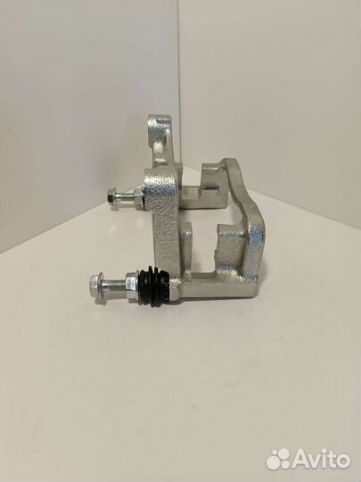 Форд Мондео 4 скоба заднего суппорта