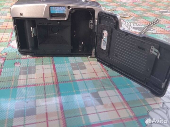 Фотоаппарат Canon Prima zoom 90 и Praktica Bata