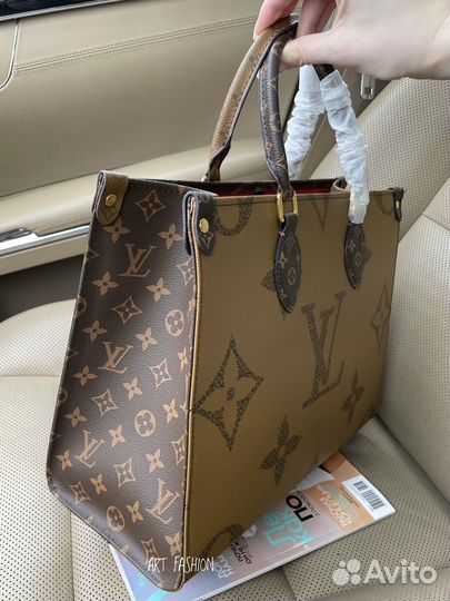 Сумка Louis Vuitton Onthego MM