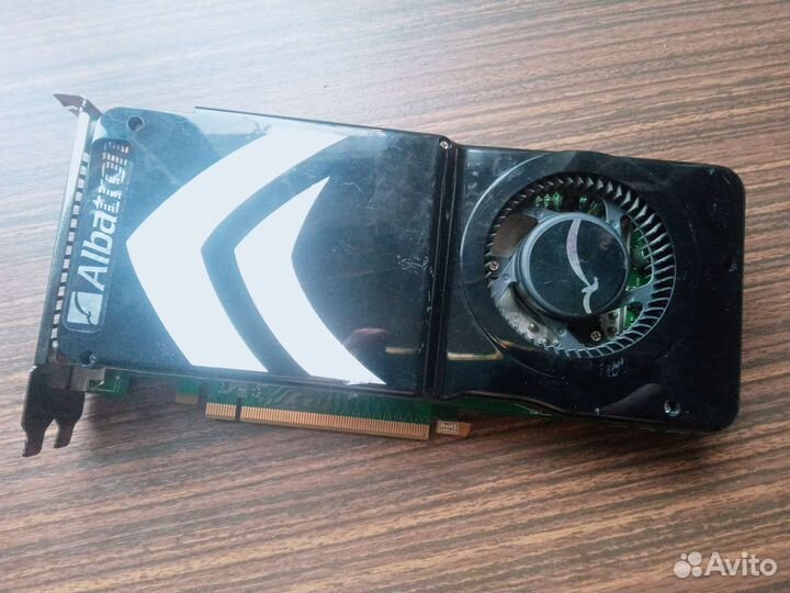 GeForce 9800 GTX+ 512 мб