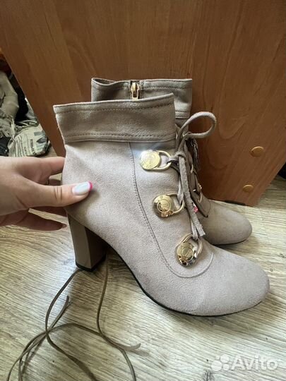 Ботильоны, сапоги