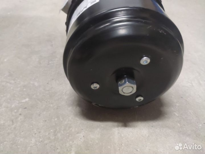 Энергоаккумулятор барабанного тормоза грузовиков М