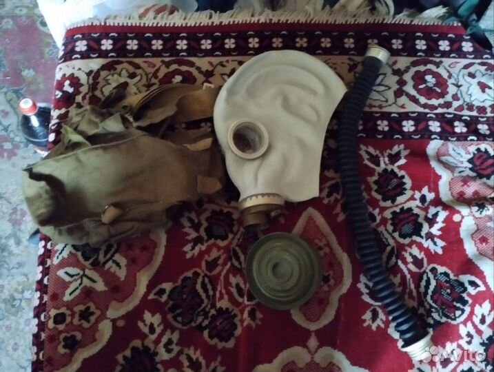 Противогаз