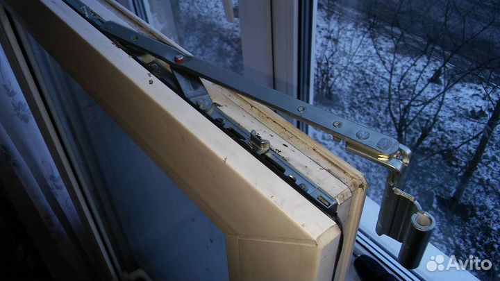 Окна пластиковые ремонт