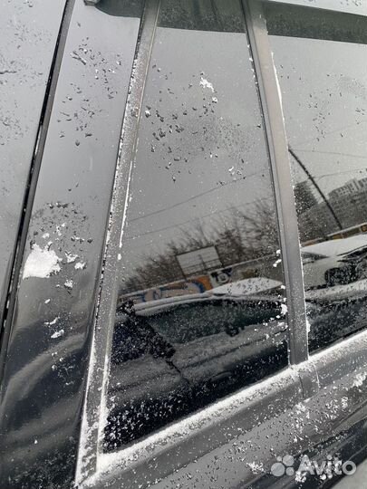 Стекло двери задней правой (форточка) Chevrolet Tr