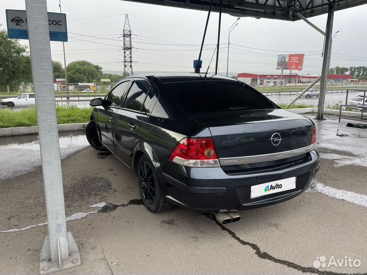 Opel Astra 1.8 МТ, 2008, 293 071 км