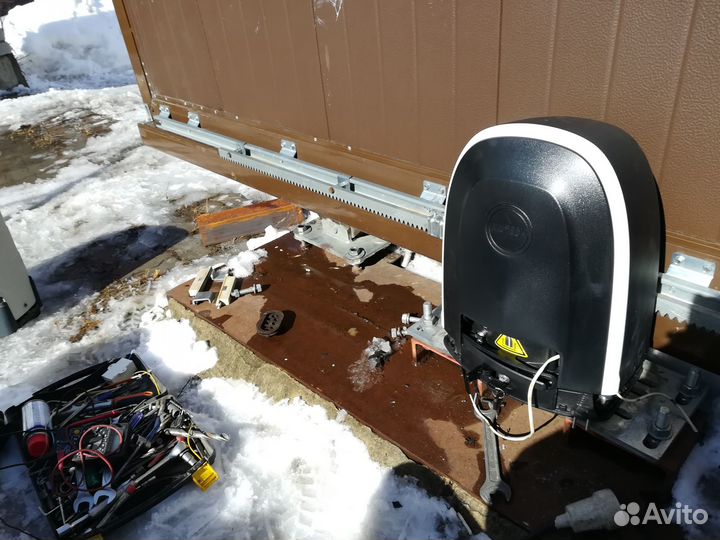 Ремонт автоматических ворот любых видов шлагбаумов