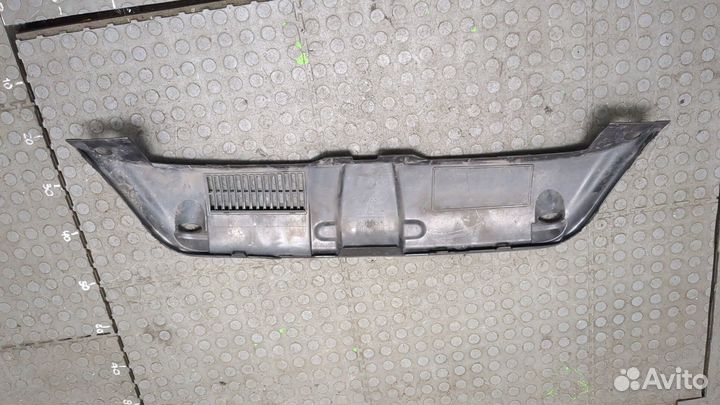 Жабо под дворники Volkswagen Beetle, 2013