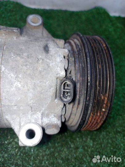 Компрессор кондиционера Renault Megane 2 KM0/1