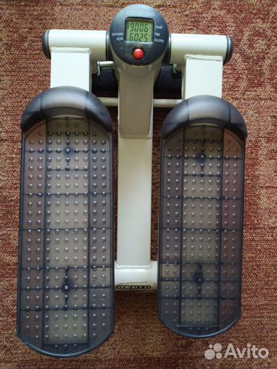 Продаю мини-степпер torneo