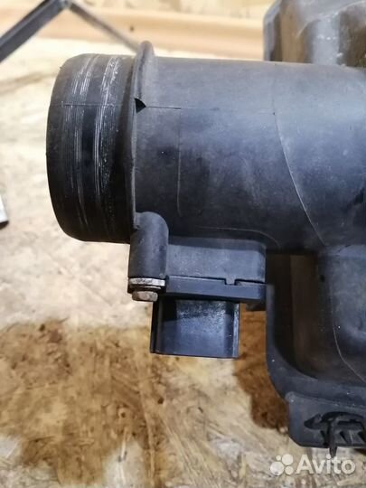 Расходомер Воздуха Ниссан Кашкай J10 2.0