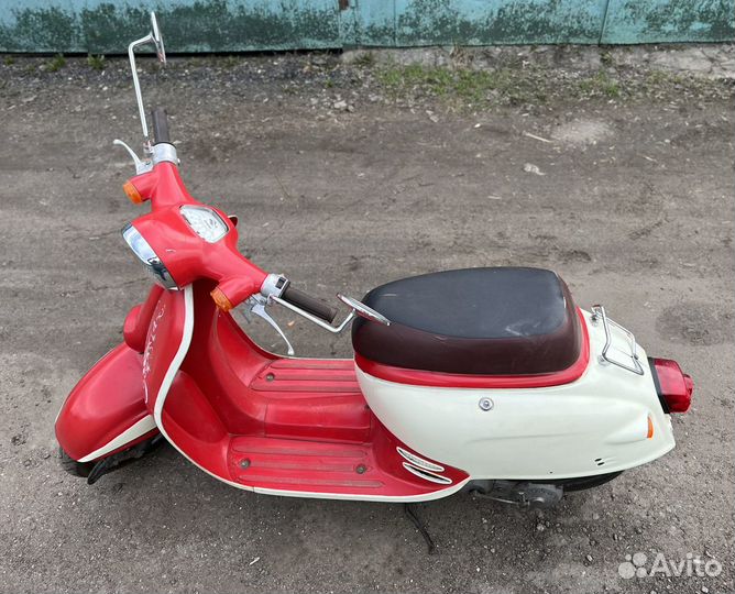 Ретро мопед Honda Giorno