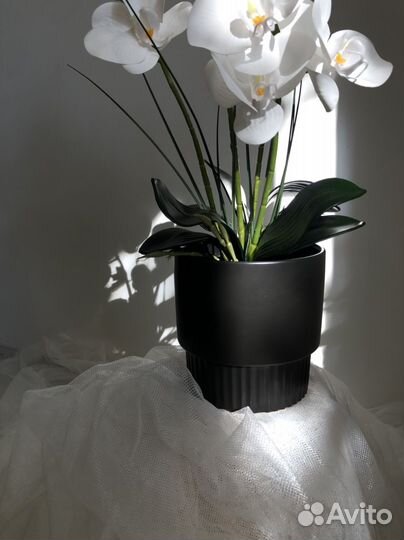 Орхидея в кашпо (искусственная)
