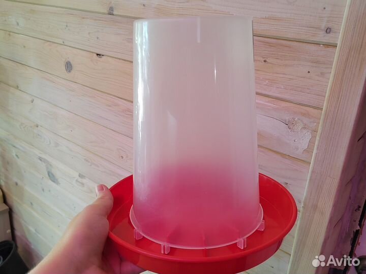 Кормушка и поилка для птиц