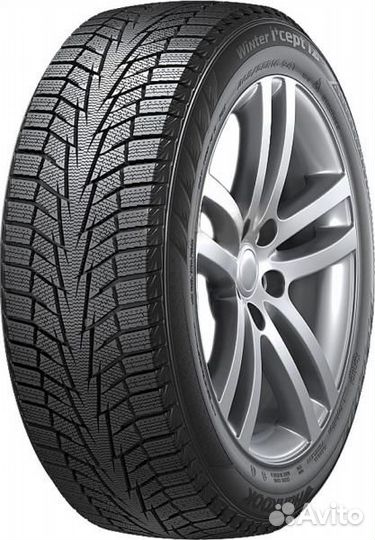 Hankook Winter I'Cept iZ 2 W616 235/45 R17