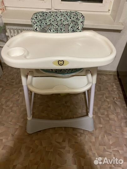 Детский стульчик для кормления