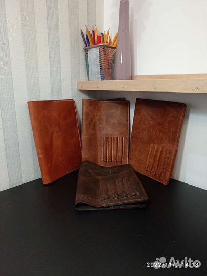 Кожаные чехлы для ежедневников