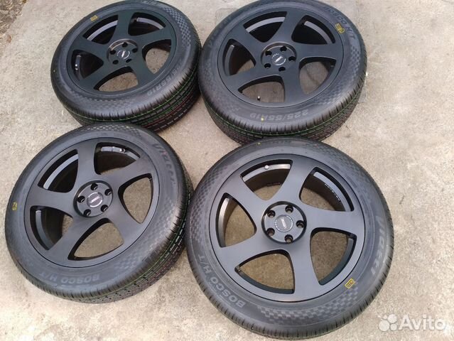 Колёса в сборе R19 (225 55 19 + 8.5x19 5x112 et45)