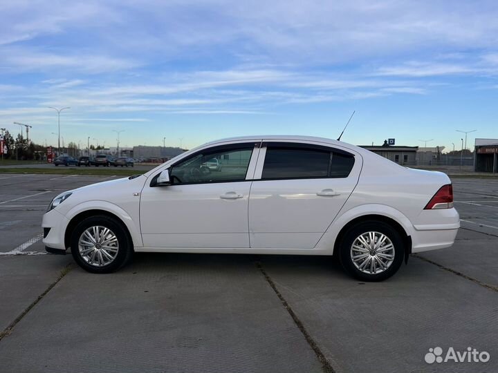 Opel Astra 1.6 МТ, 2012, 194 000 км