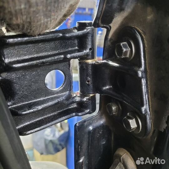 Ремкомплект петли багажника Honda CR-V 2