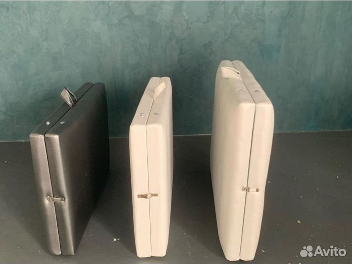 Массажная кушетка