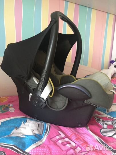 Автолюлька maxi cosi с базой