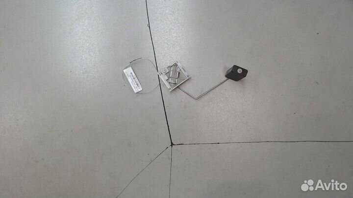 Датчик уровня топлива Volkswagen Sharan, 2003