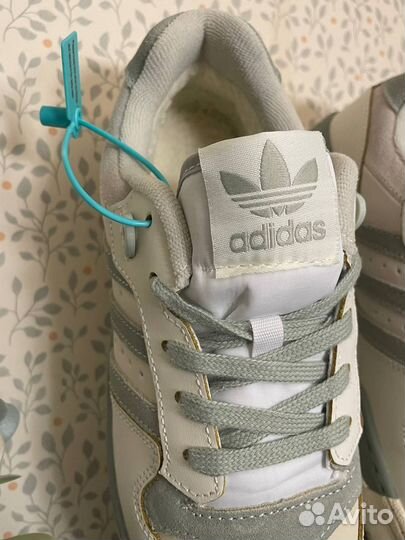 Кроссовки adidas forum low 84 с мехом