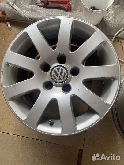 Комплект литых дисков r15