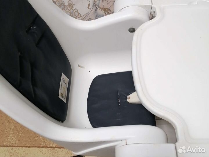 Детский стульчик для кормления