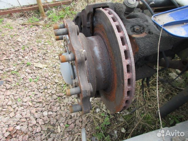 Ступица передняя Mercedes Benz Axor