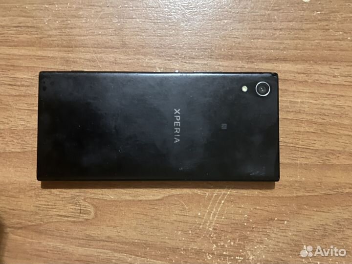 Телефон Sony xperia