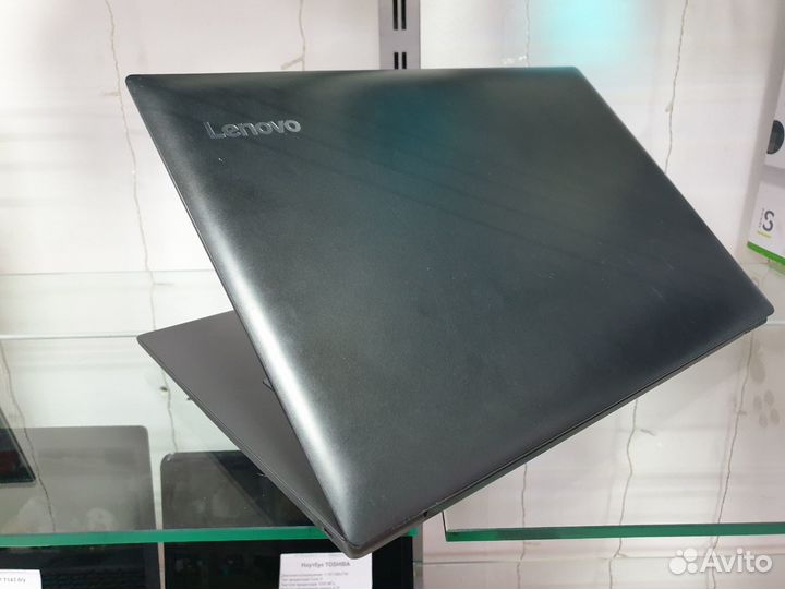 Ноутбук Lenovo Ideapad 330 17IKB